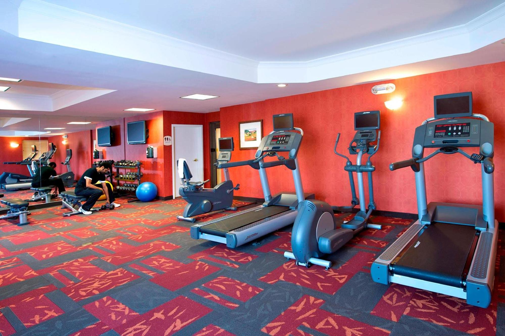 Residence Inn By Marriott Halifax Downtown Exterior foto