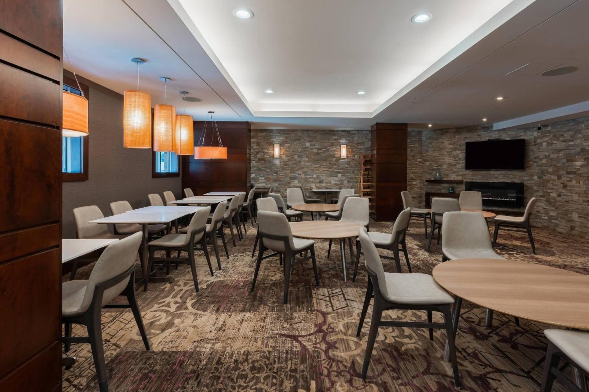 Residence Inn By Marriott Halifax Downtown Exterior foto