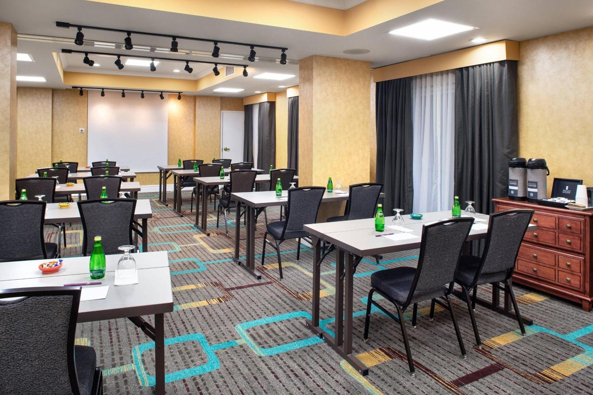 Residence Inn By Marriott Halifax Downtown Exterior foto